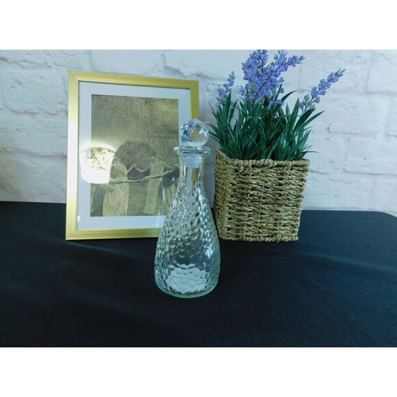 Vintage Inspired Clear Hammered Glass Decanter with Stopper Textured Design - Picture 4 of 9
